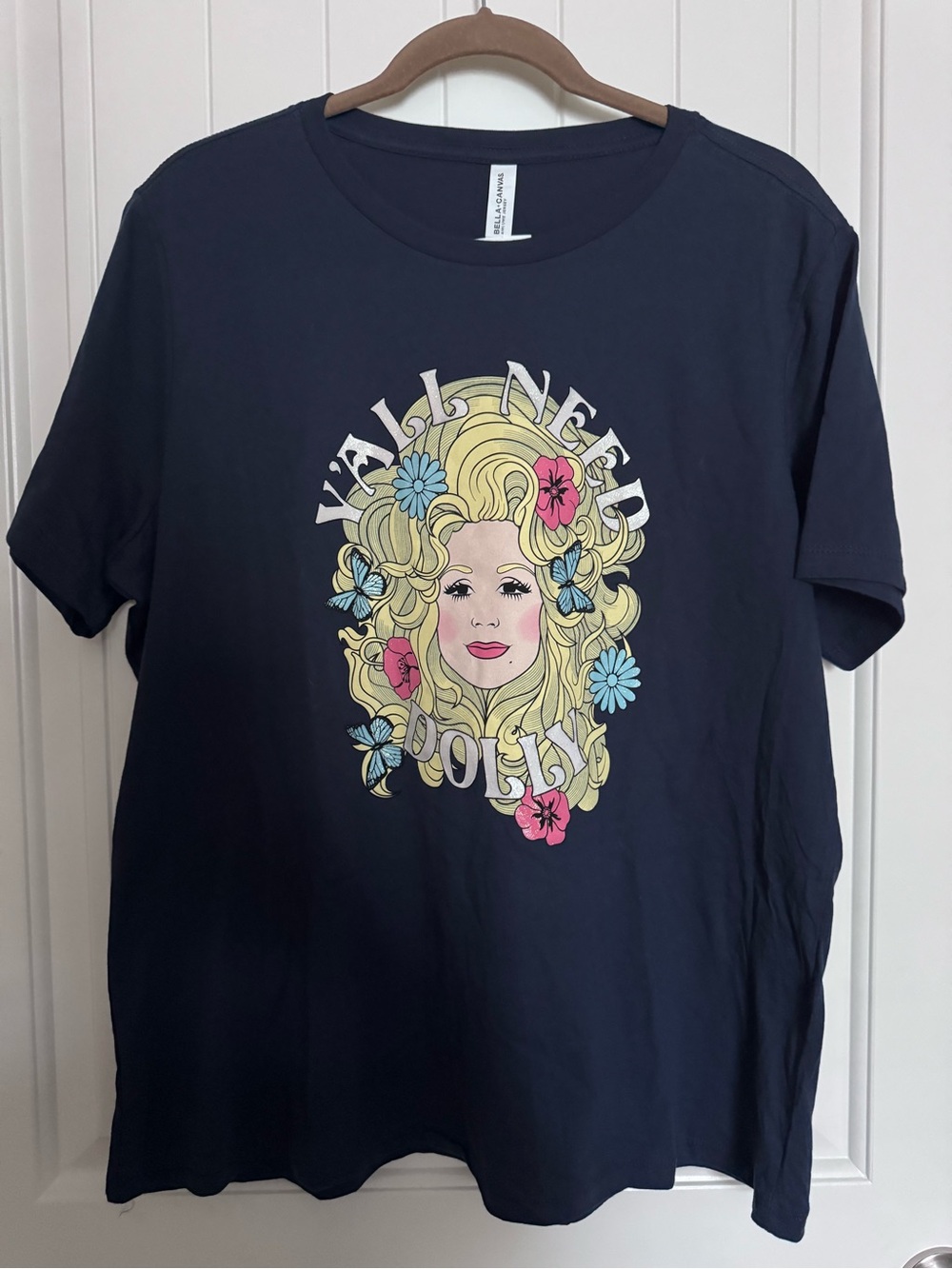 Y’all Need Dolly (Parton) Tee XL